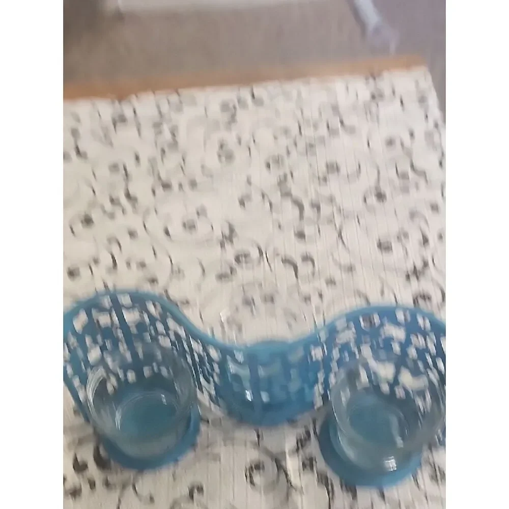 Source Unknown stylish teal